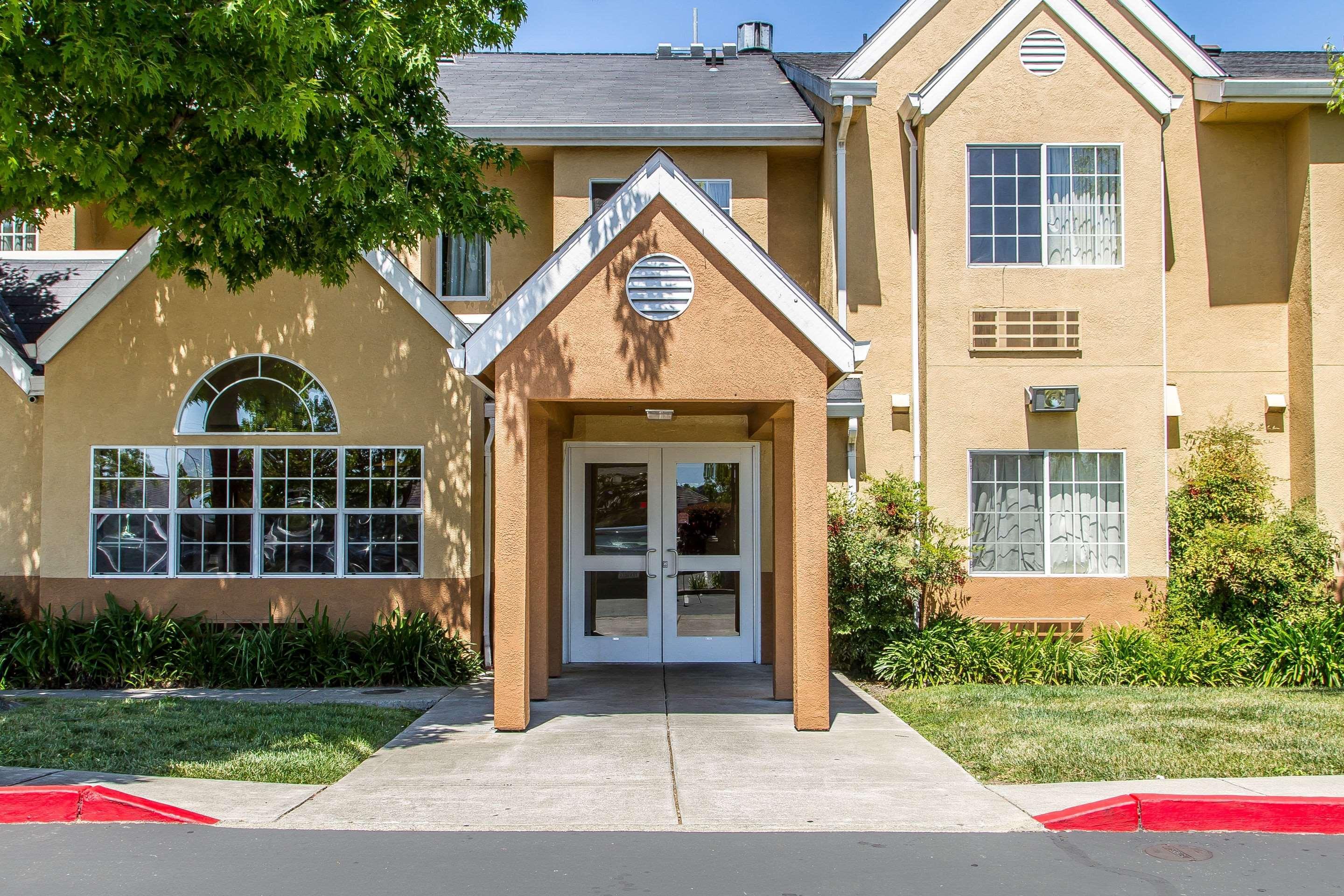 Hotel Quality & Santa Rosa