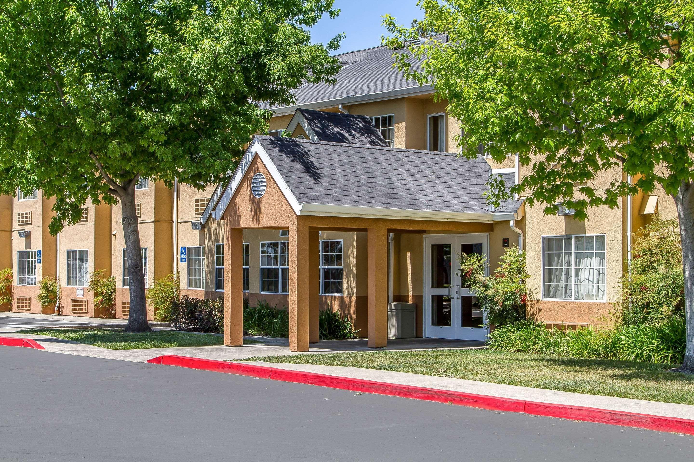Hotel Quality & Santa Rosa