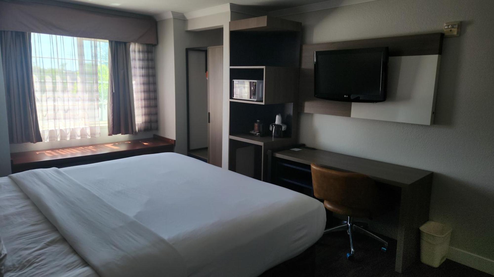 Quality & Hotel
