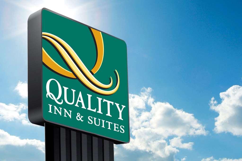Quality & Hotel