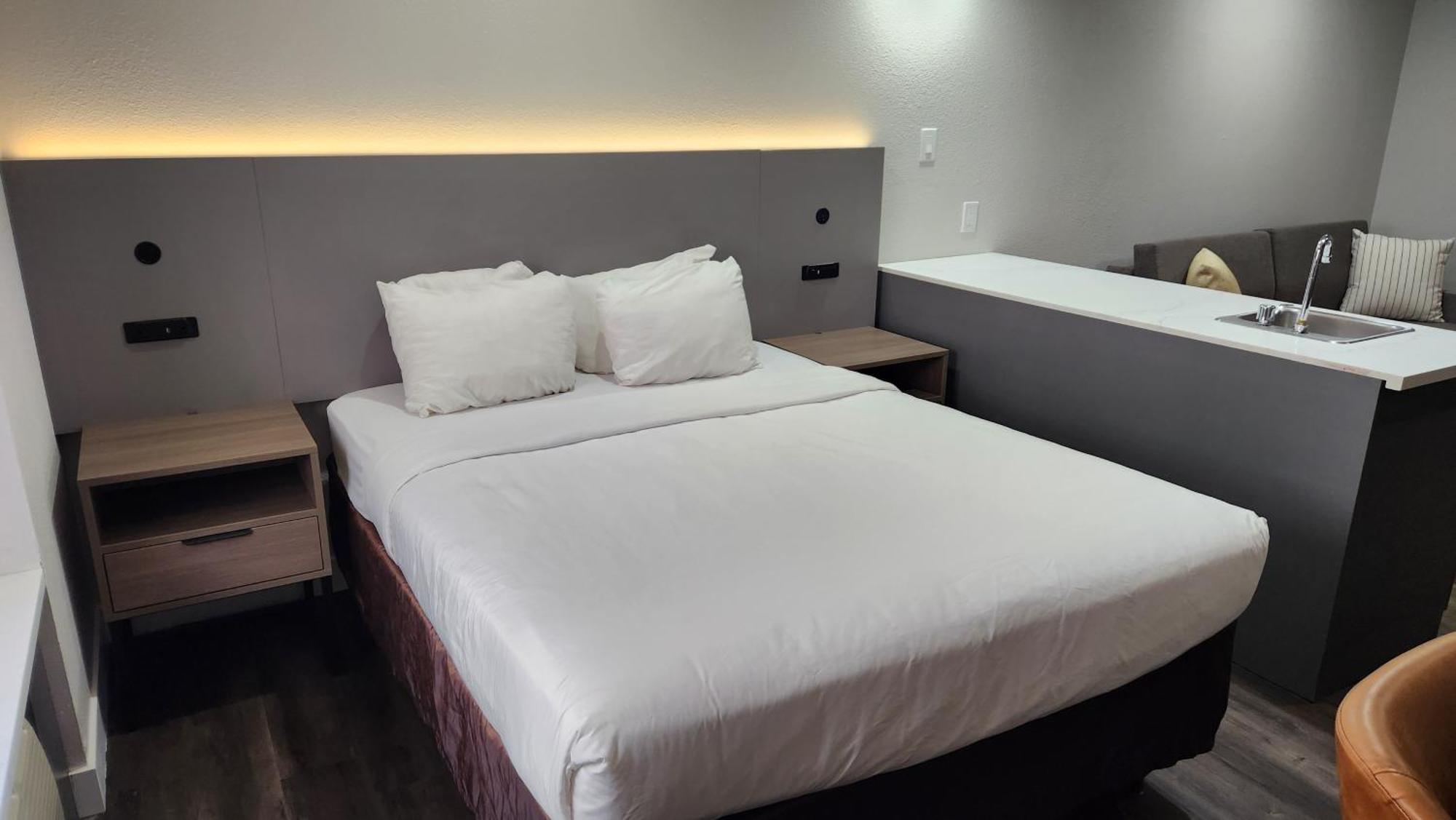 Quality & Hotel 2*